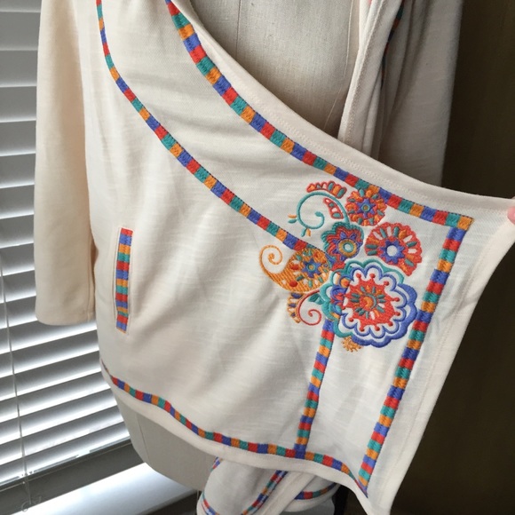 New NWT THML cream embroidered open hood jacket S - Picture 5 of 14